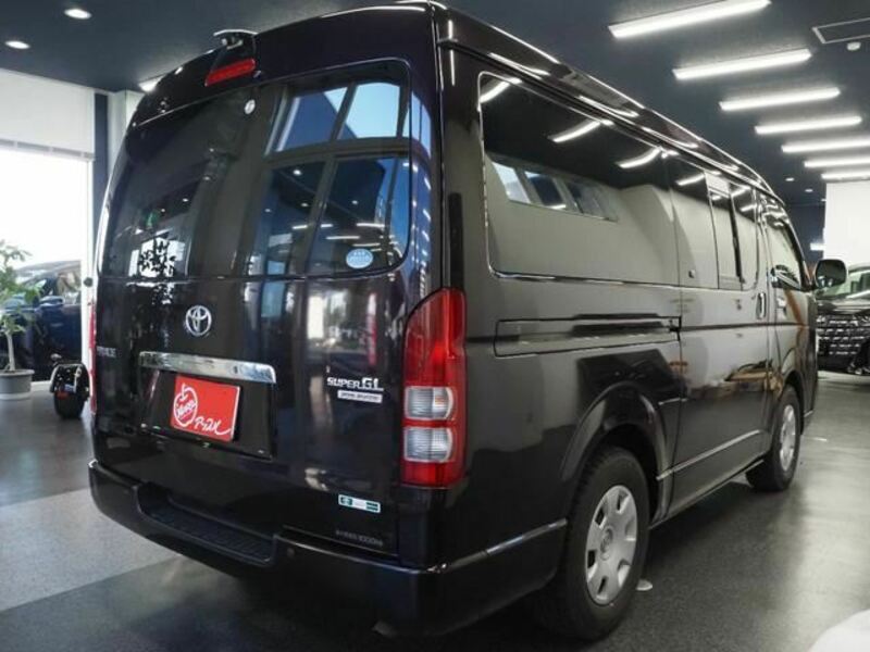 HIACE VAN-2