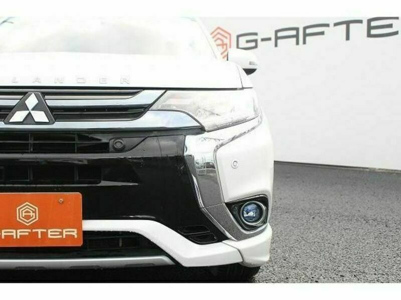 OUTLANDER PHEV-5