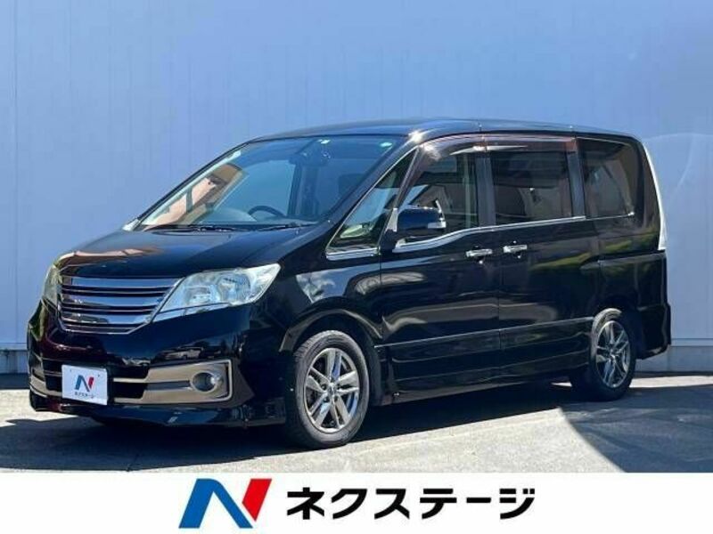 NISSAN　SERENA