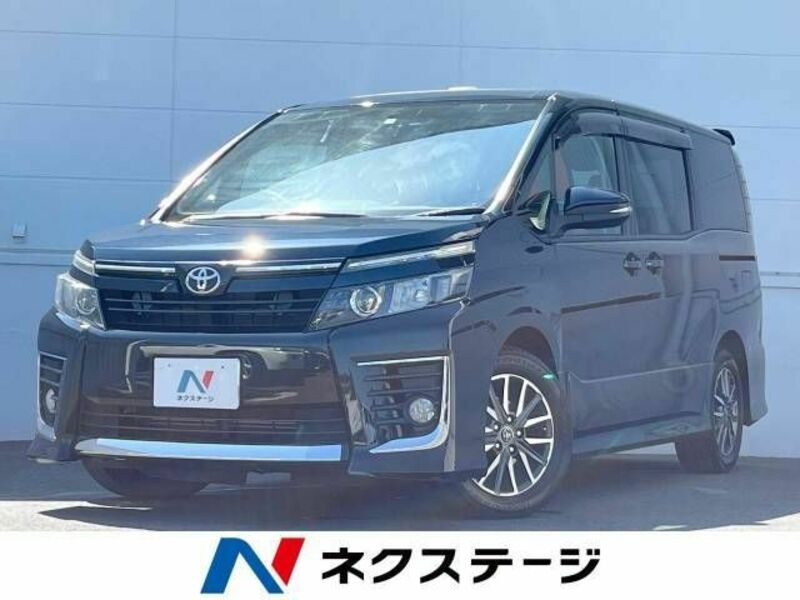 TOYOTA　VOXY