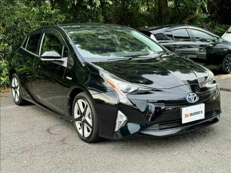 PRIUS-4