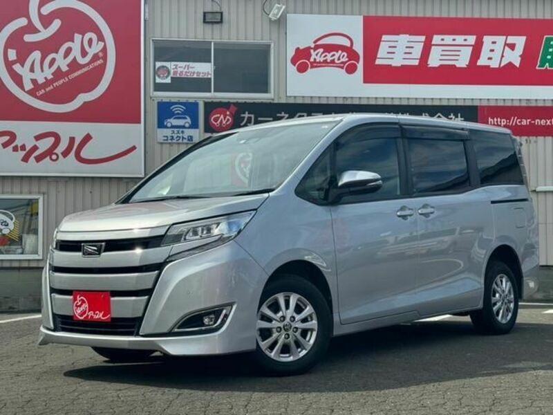 TOYOTA　NOAH