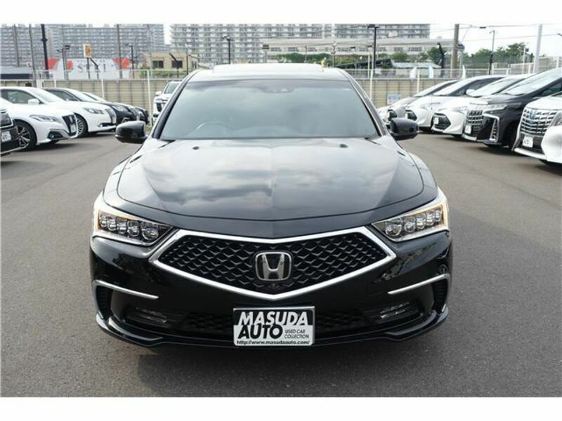 HONDA　LEGEND