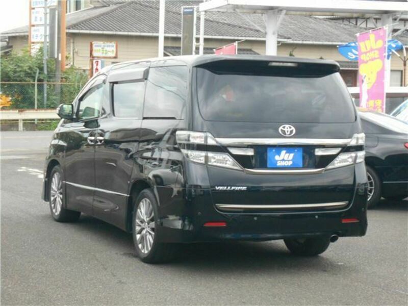 VELLFIRE-9