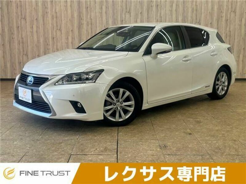 LEXUS　CT