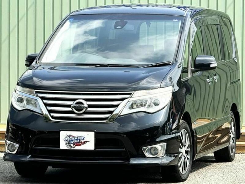 NISSAN　SERENA