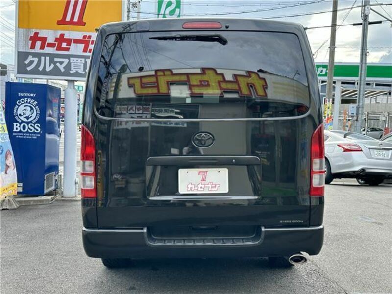 HIACE VAN-7