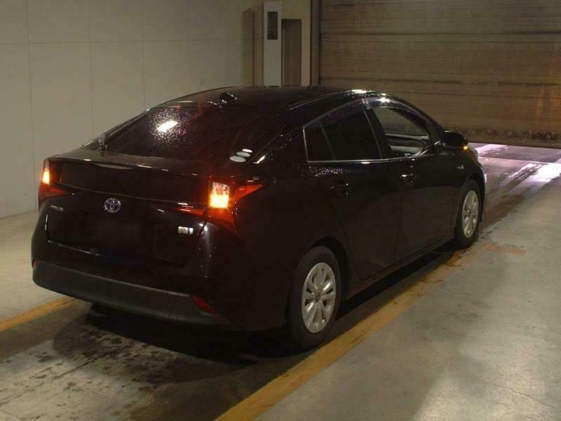 PRIUS-19