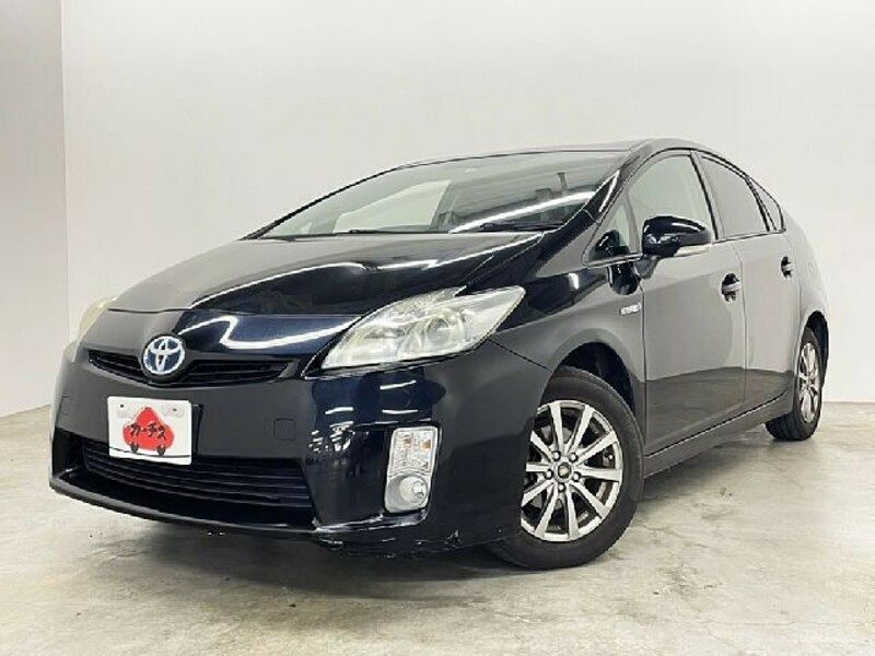 TOYOTA　PRIUS