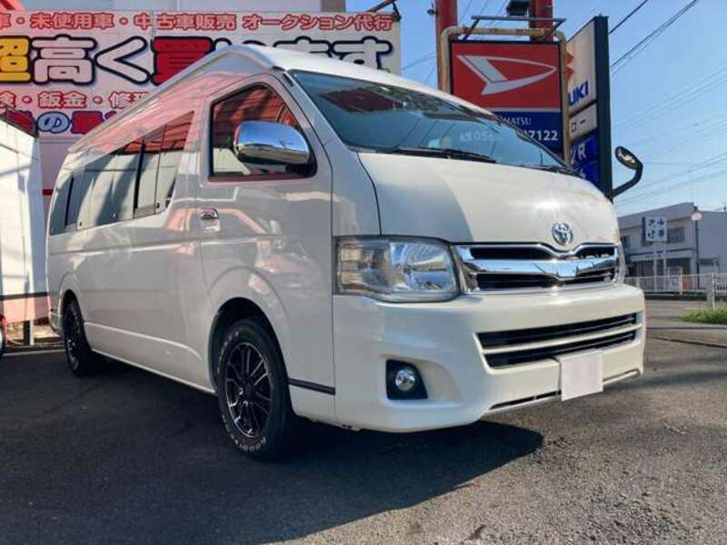 HIACE VAN-6