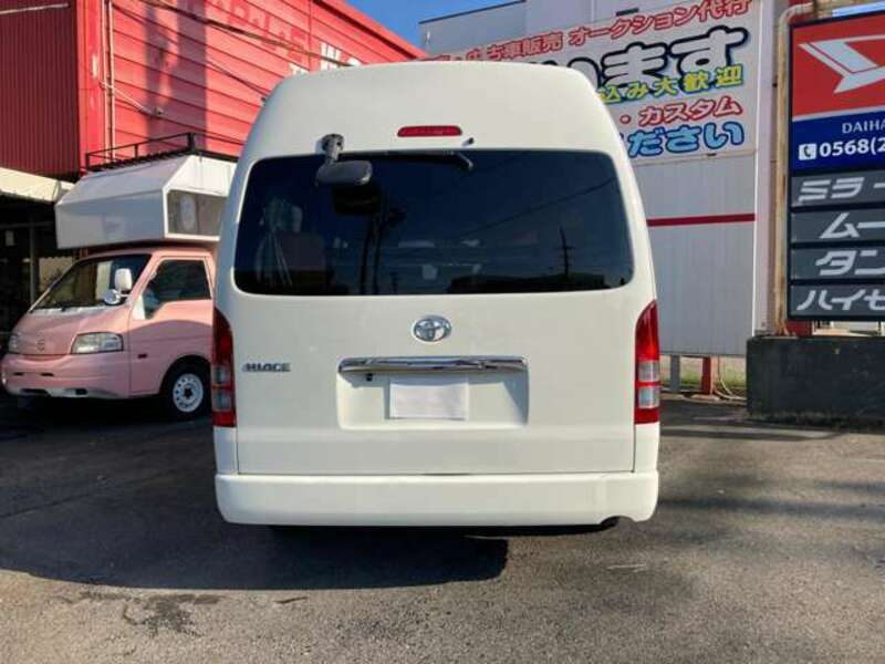 HIACE VAN-3