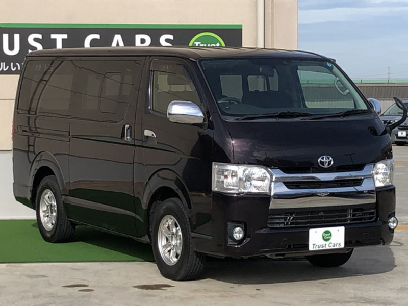 HIACE VAN-7