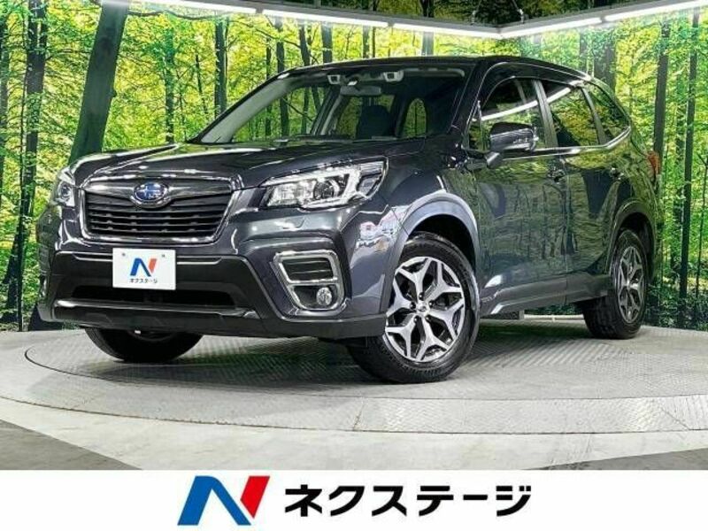 SUBARU　FORESTER