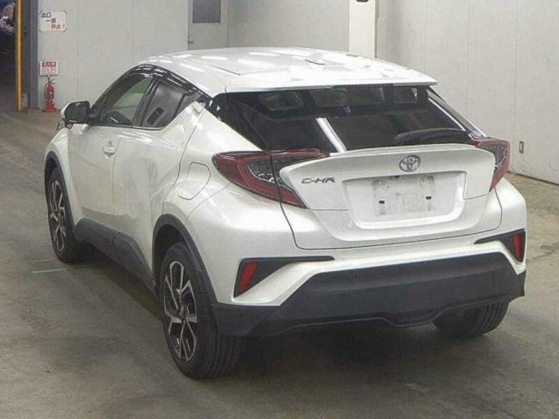 C-HR-2