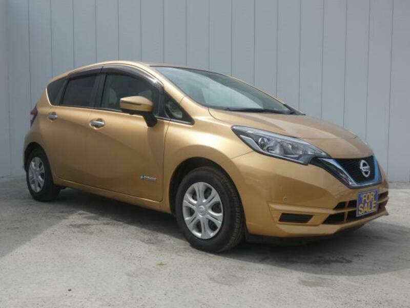 NISSAN　NOTE