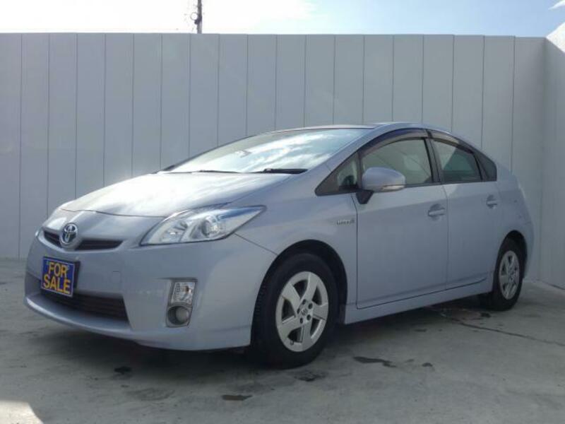 PRIUS-3