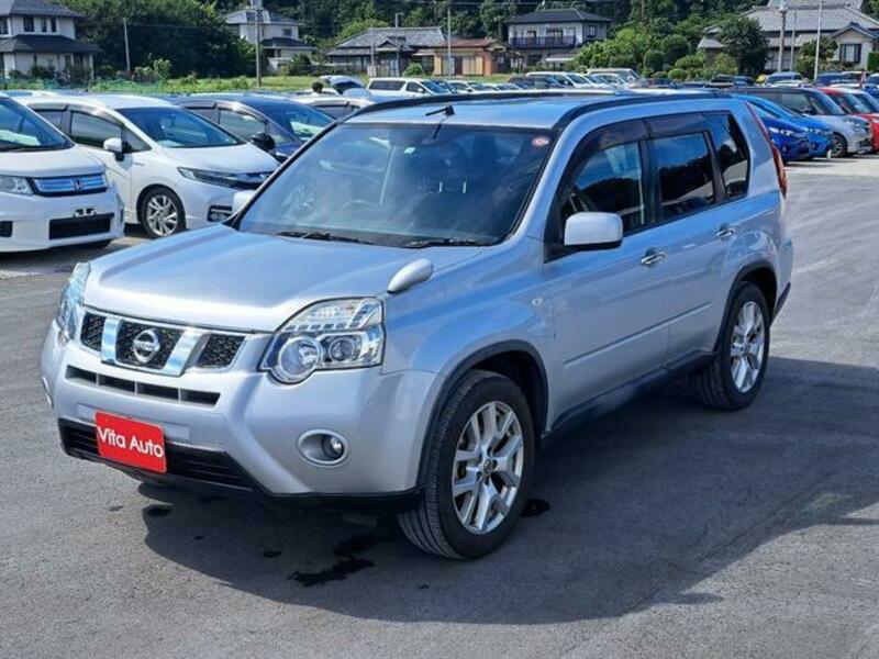 X-TRAIL-9