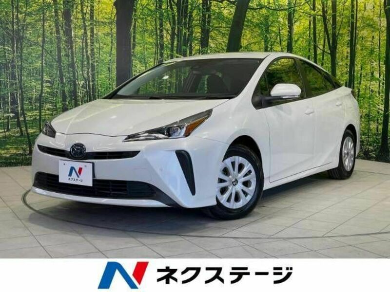 TOYOTA　PRIUS