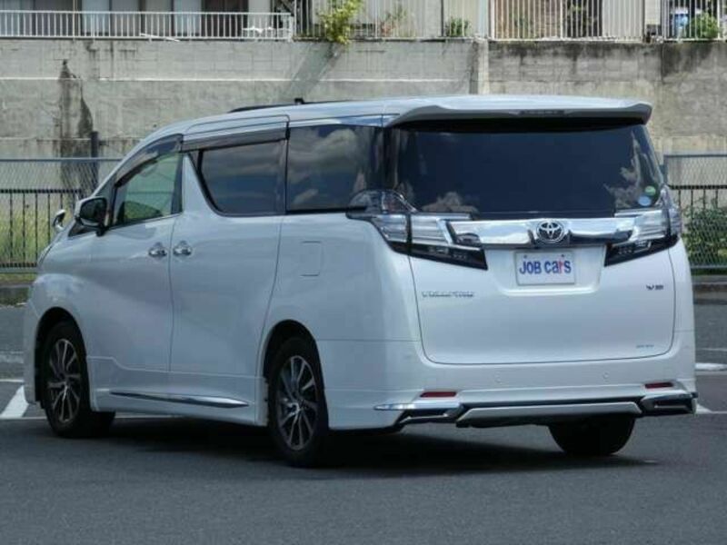 VELLFIRE-3