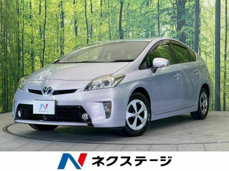 TOYOTA　PRIUS