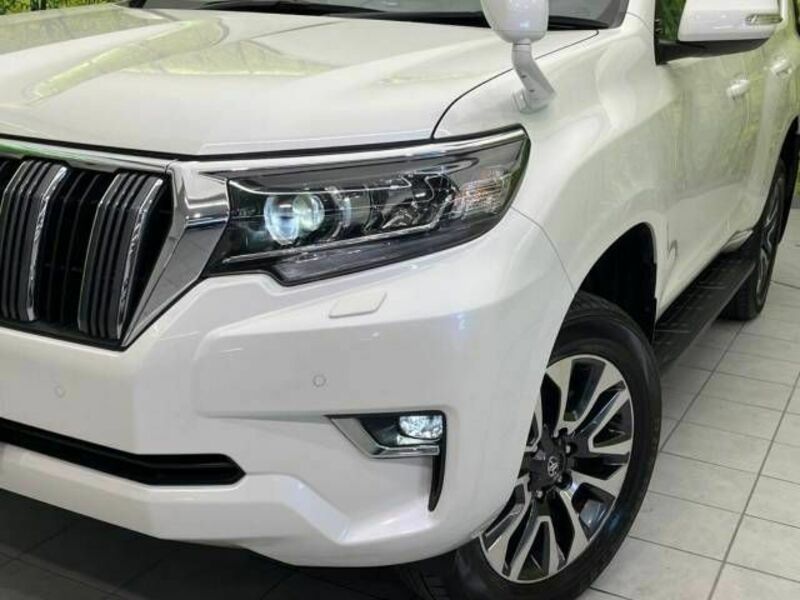 LAND CRUISER PRADO-13