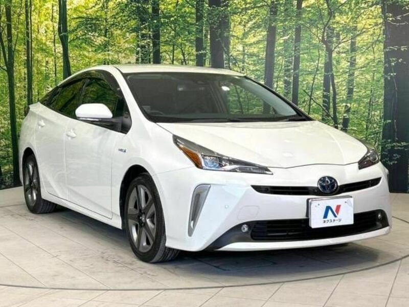 PRIUS-16