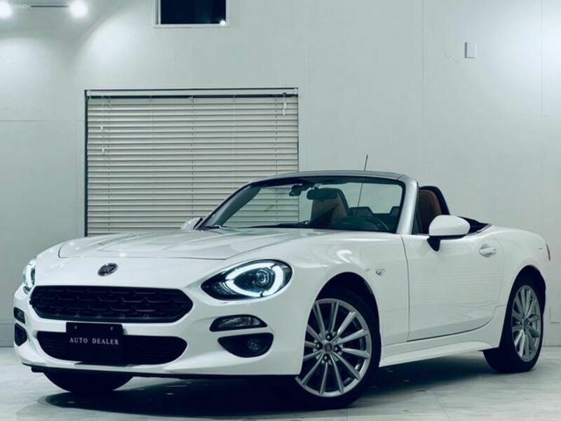 ABARTH 124 SPIDER