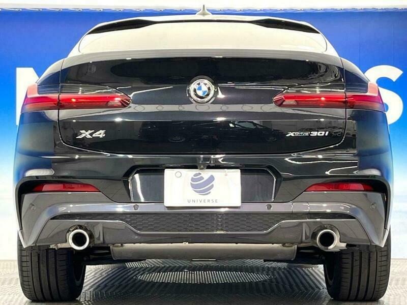 X4