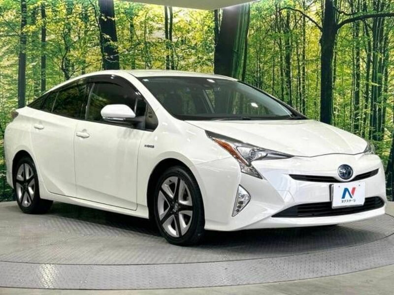 PRIUS-16