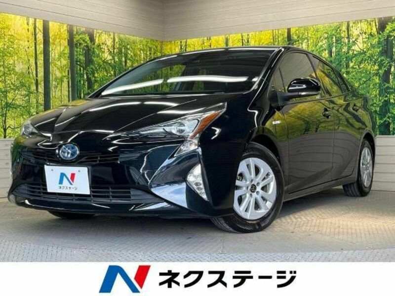 TOYOTA　PRIUS