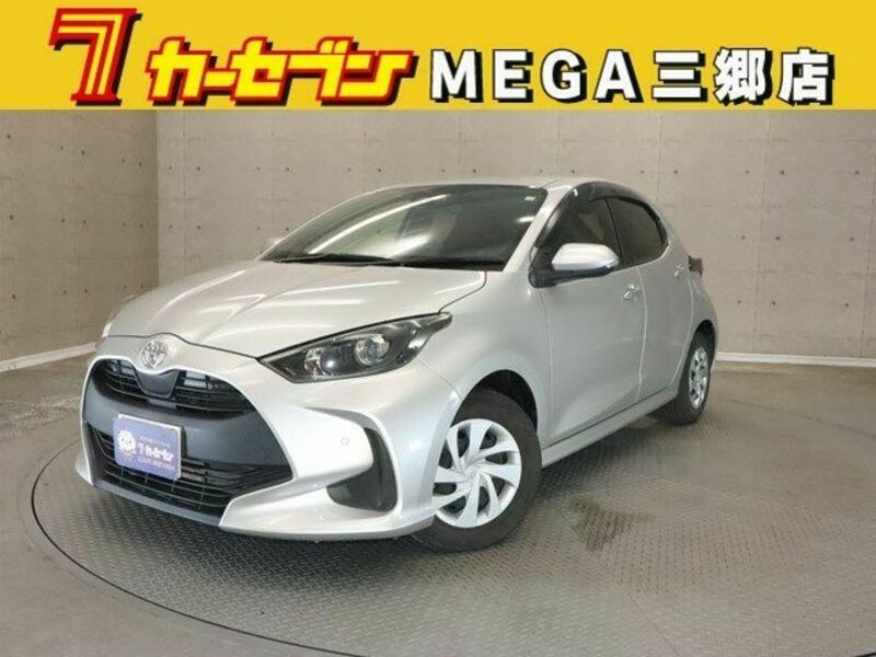 TOYOTA　YARIS