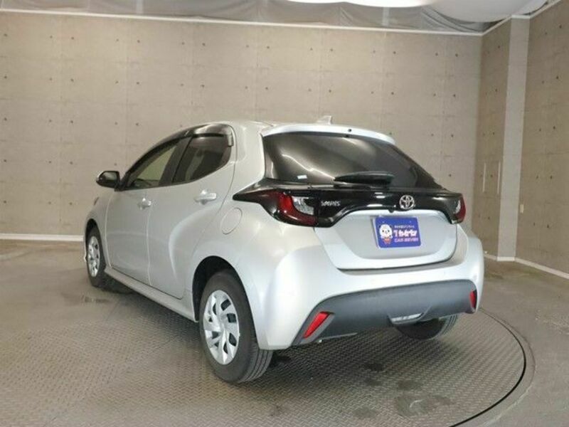 YARIS-23