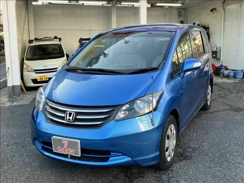 HONDA　FREED