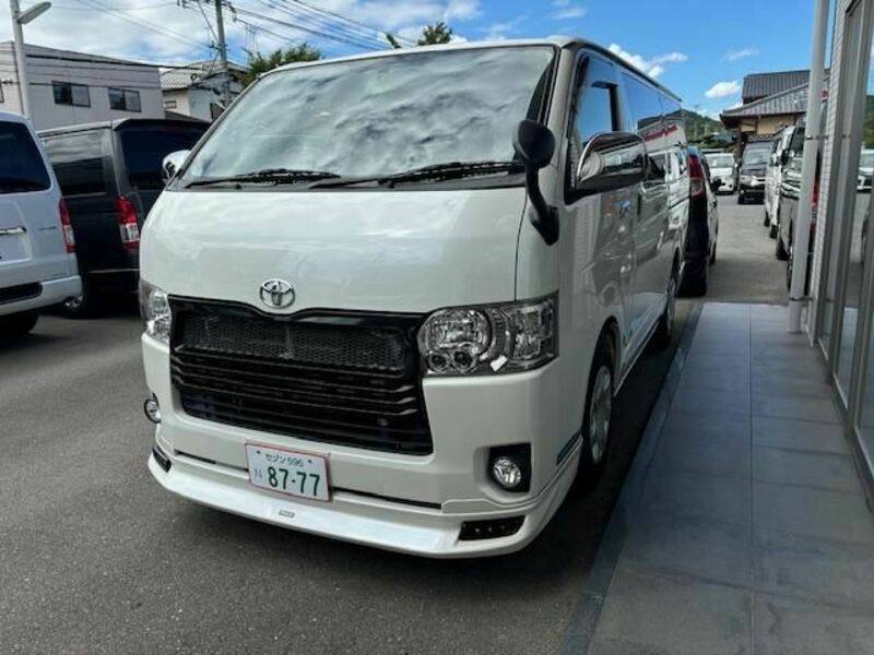 HIACE VAN-1