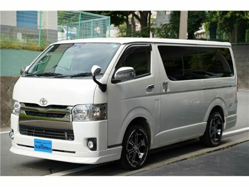 HIACE VAN-3