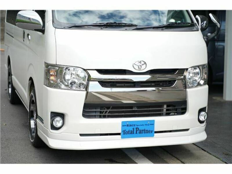 HIACE VAN-6