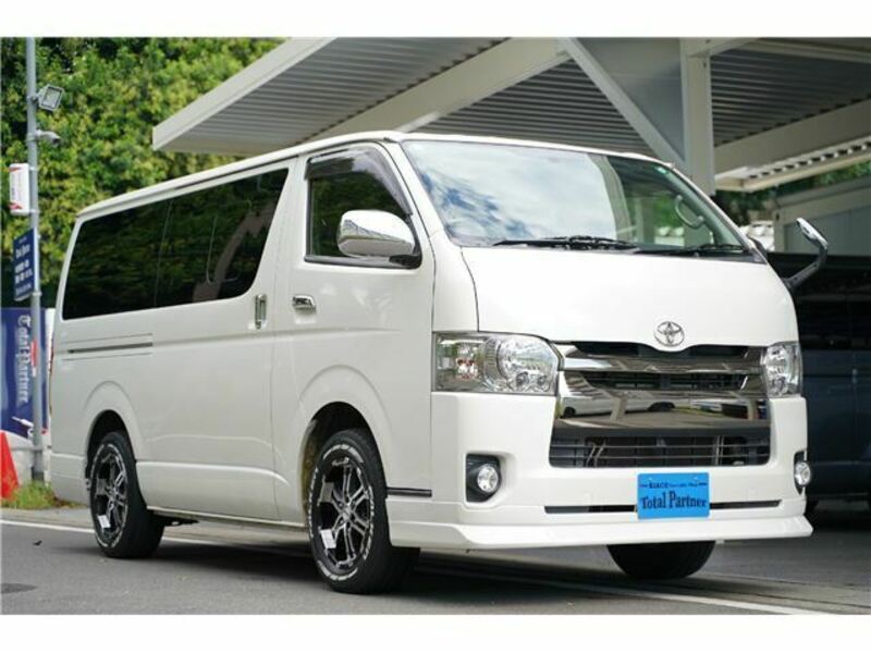 HIACE VAN-9