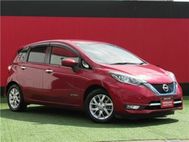 NISSAN　NOTE