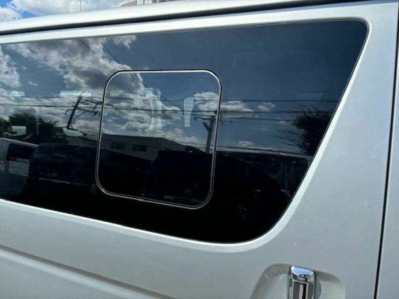 HIACE VAN-16