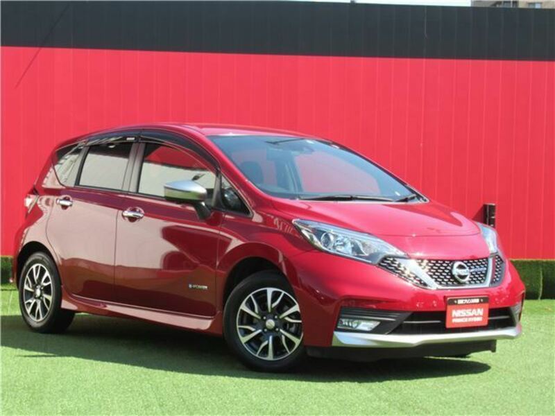 NISSAN　NOTE