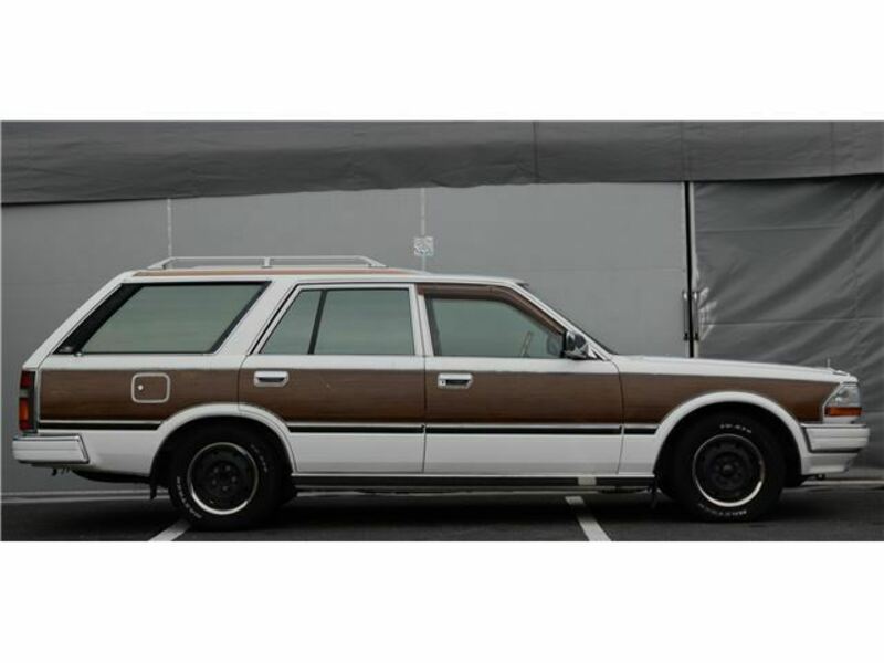 GLORIA WAGON-1