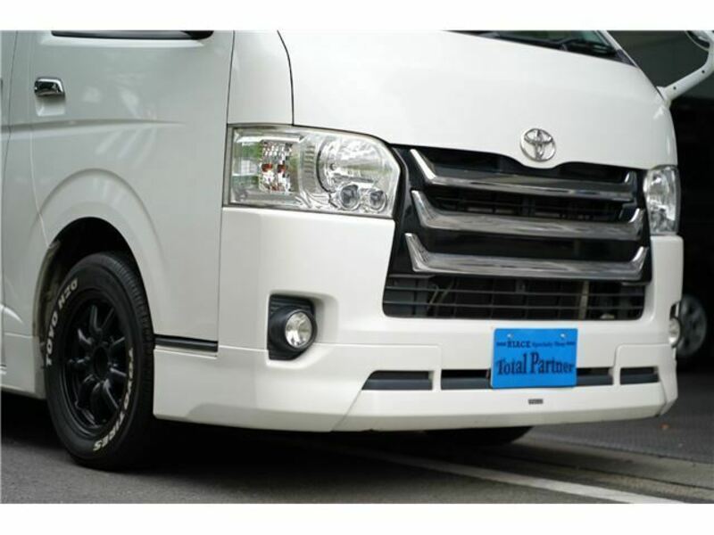 HIACE VAN-11