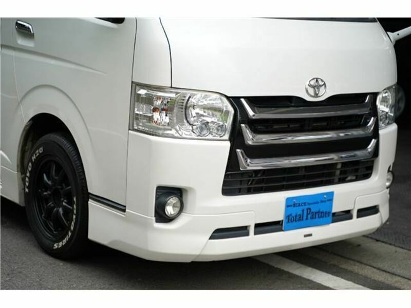 HIACE VAN-14