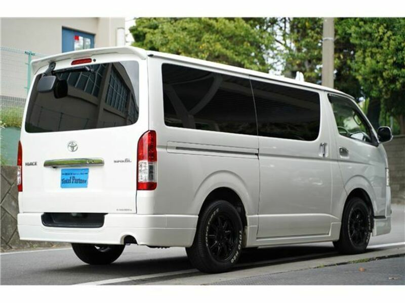 HIACE VAN-19