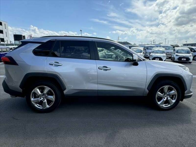 RAV4-11