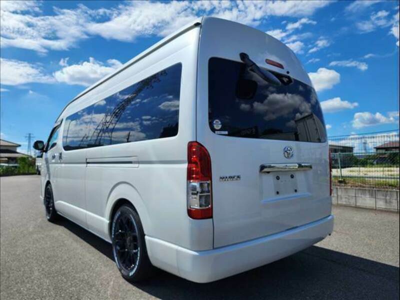 HIACE VAN-15