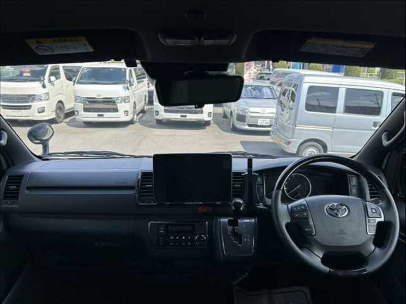 HIACE VAN-3