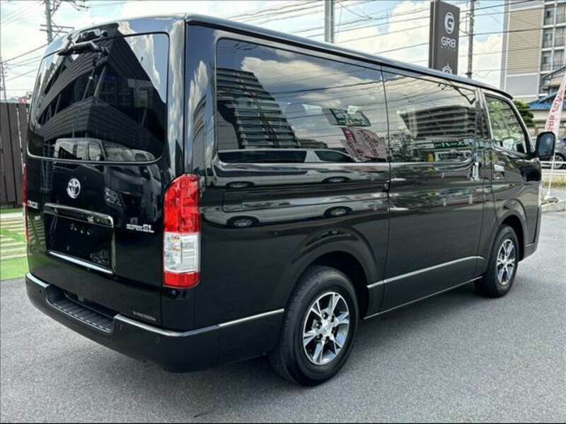 HIACE VAN-14