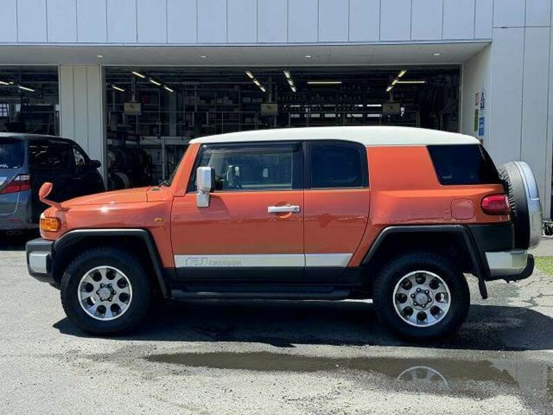 FJ CRUISER-13