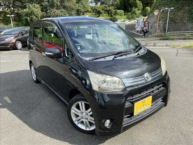 DAIHATSU　MOVE